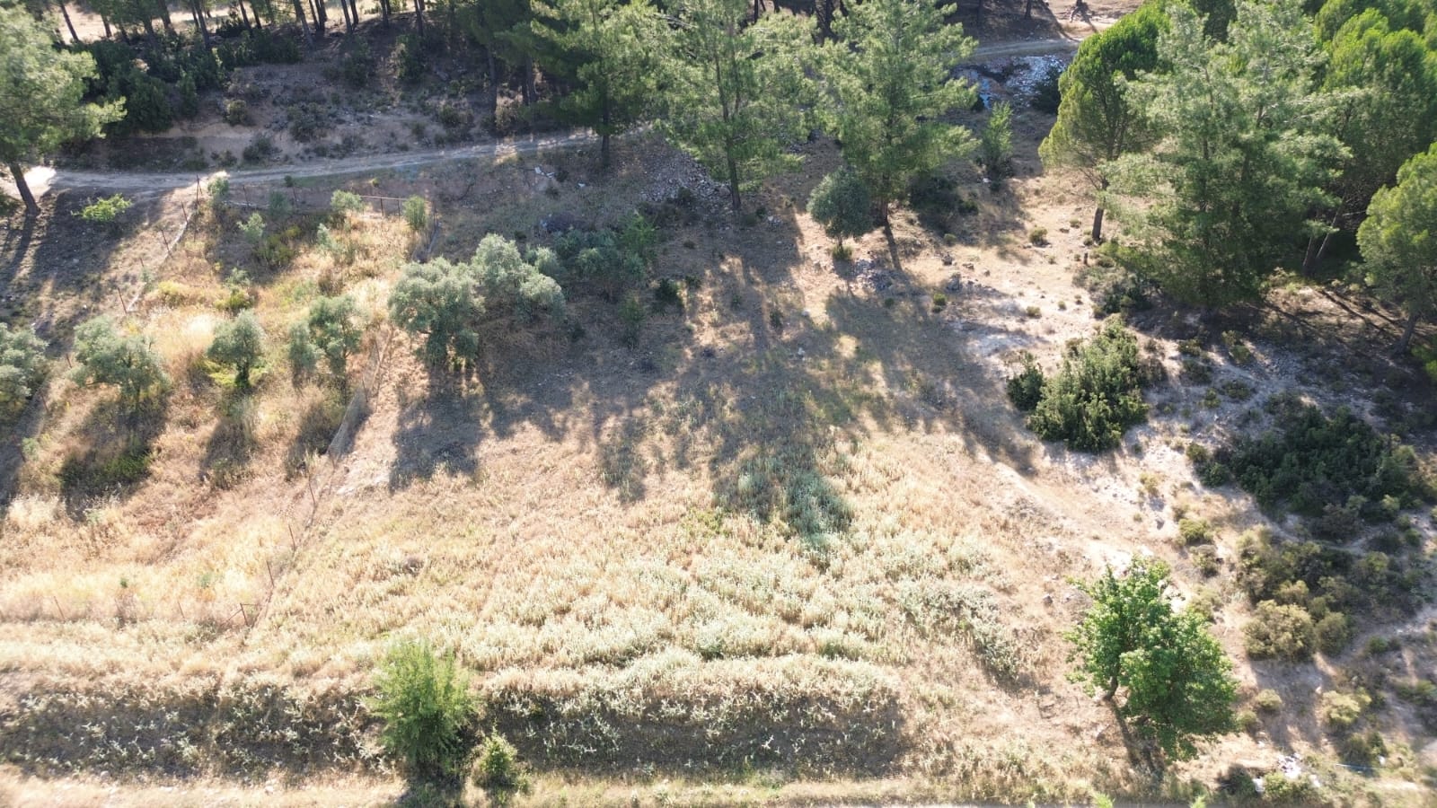 MUĞLA BAYIRDA İMARLI, İKİZ VİLLA İNŞAAT RUHSATI ALINMIŞ MÜSTAKİL 498M2 SATILIK ARSA